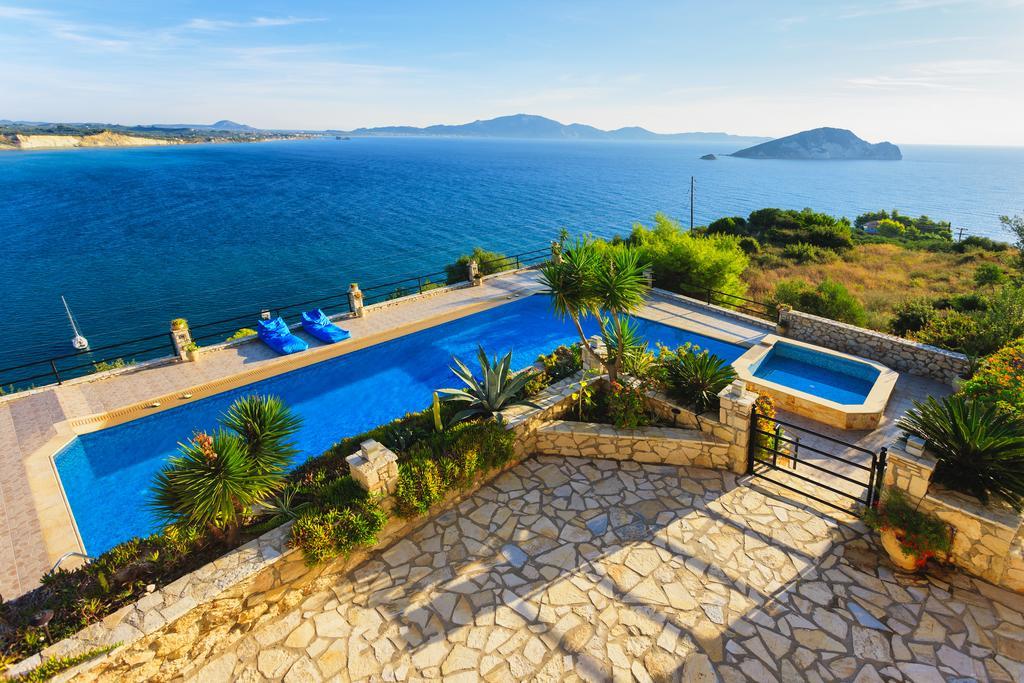 Villa Akros And Suites Kerí Kültér fotó