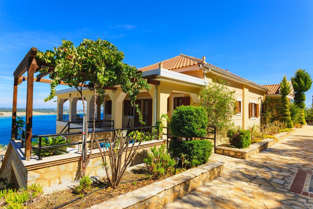 Villa Akros And Suites Kerí Kültér fotó